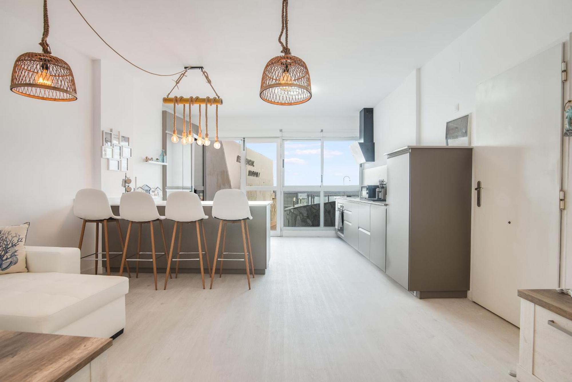 Apartment Home2book Beachy Vibes Sea Side Apartment, Guia